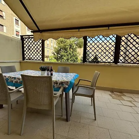 La Terrazza Di Massimo Apartment Rom